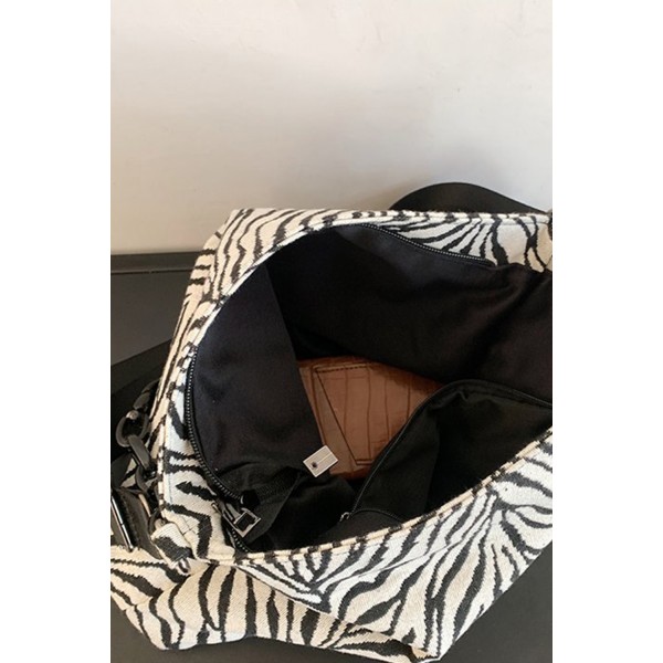 Square Printed PU Shoulder Bag with Chain