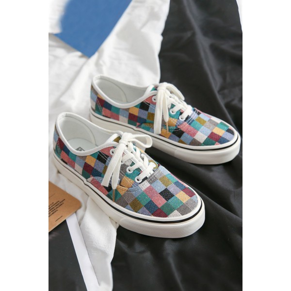 Multicolor Plaid Print Lace Up Sneakers