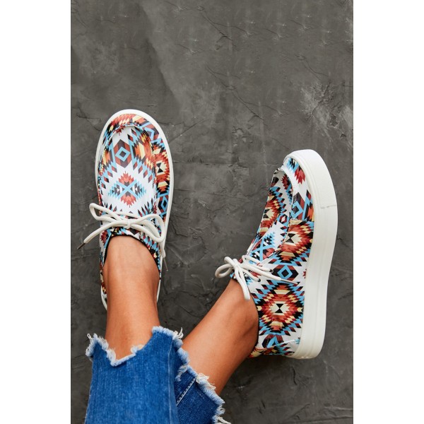Multicolor Aztec Pattern Lace-up Sneakers