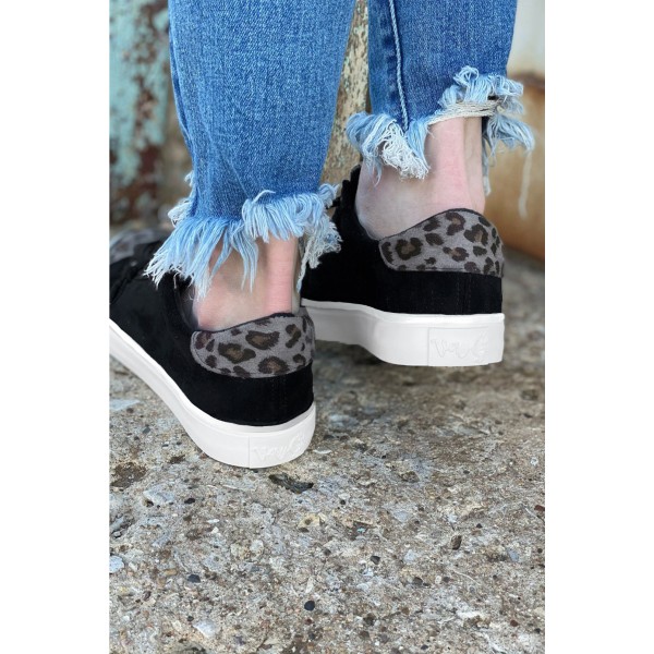Black Leopard Patchwork Casual Sneakers